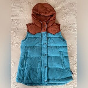 Patagonia Puffer Vest Turquoise, Rust Orange and Mushroom Print